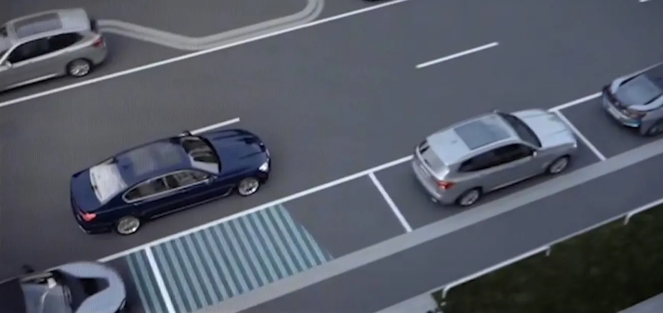 assistente parcheggio bmw