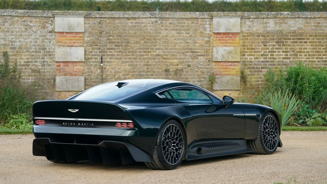 aston martin victor 63