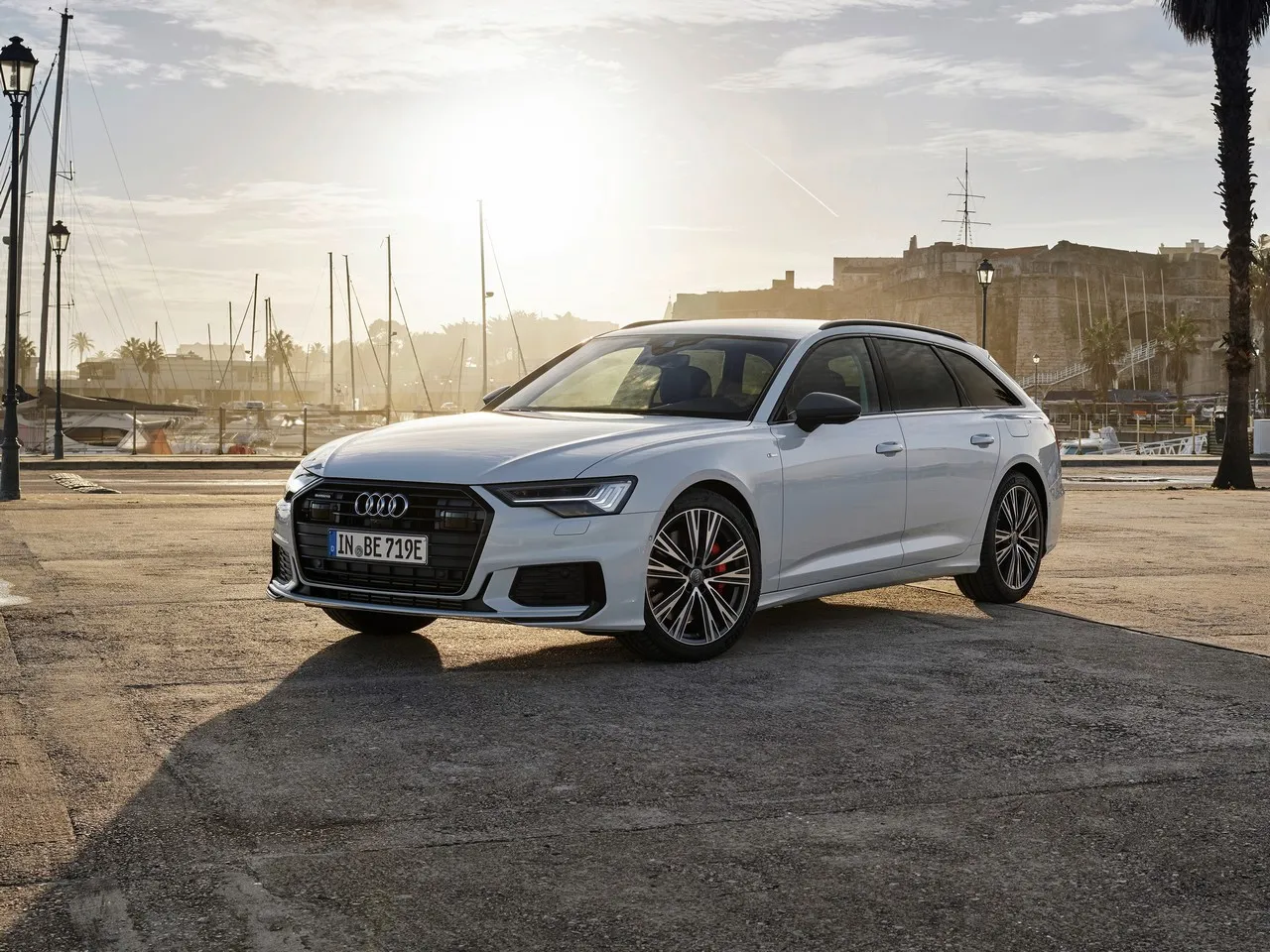 audi a6 avant tfsi e quattro 001