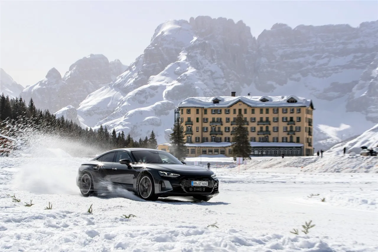 audi e tron lago di misurina