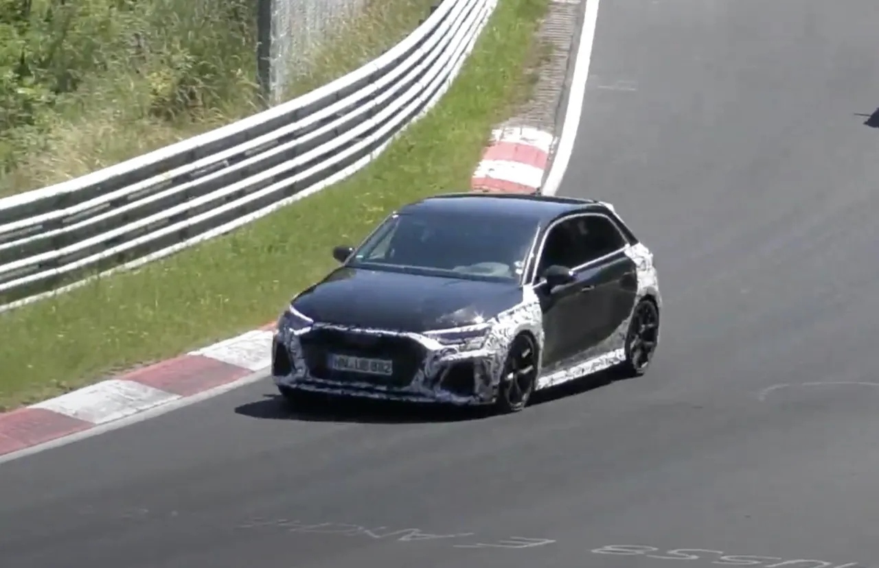 audi rs3 2021 performance nurburgring video spia 02