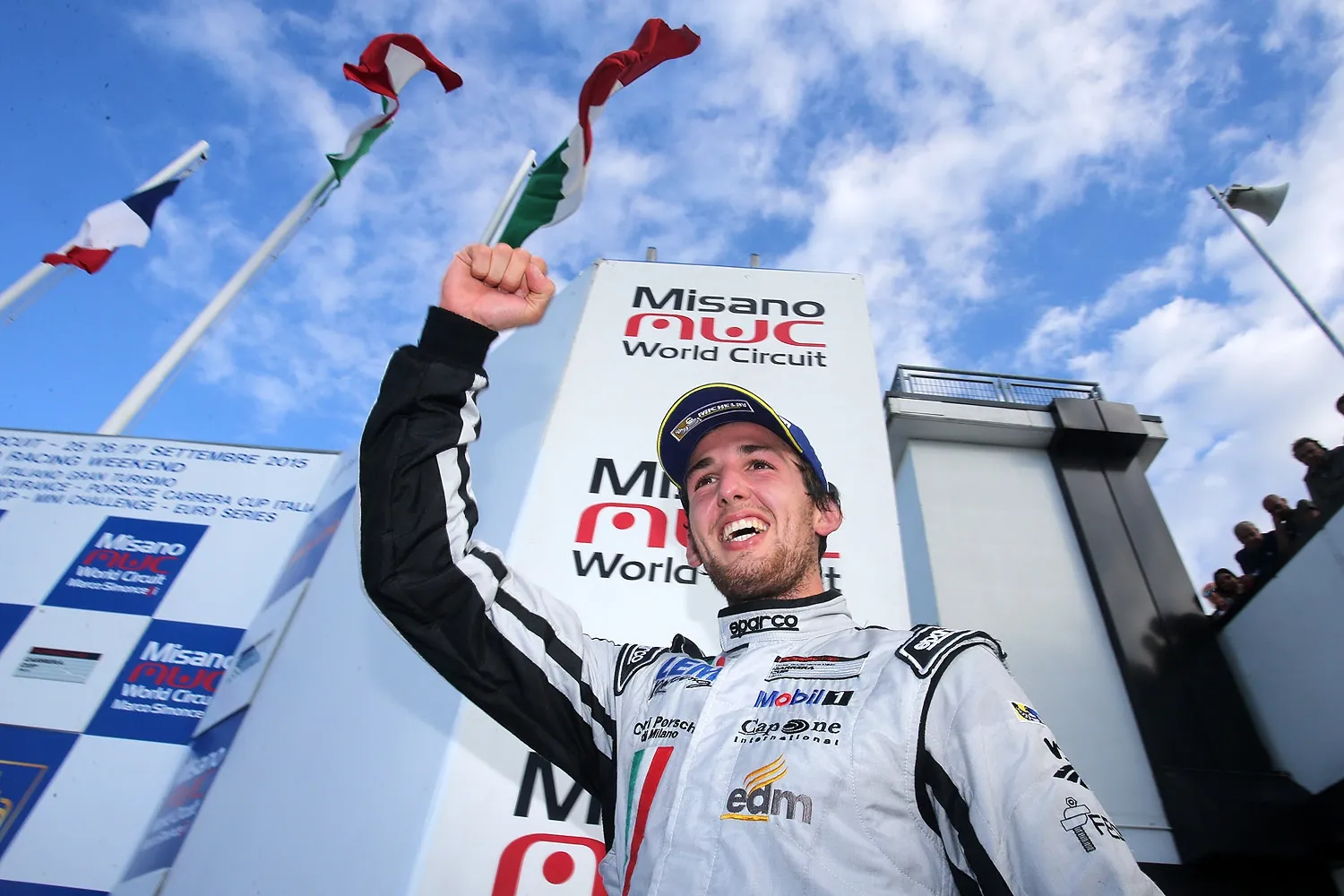 b7299d4fef7fdc4cd1396e88225cd435