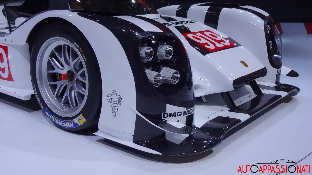 bbdcd49acc4ef5c8faebe21d3a8c9d84