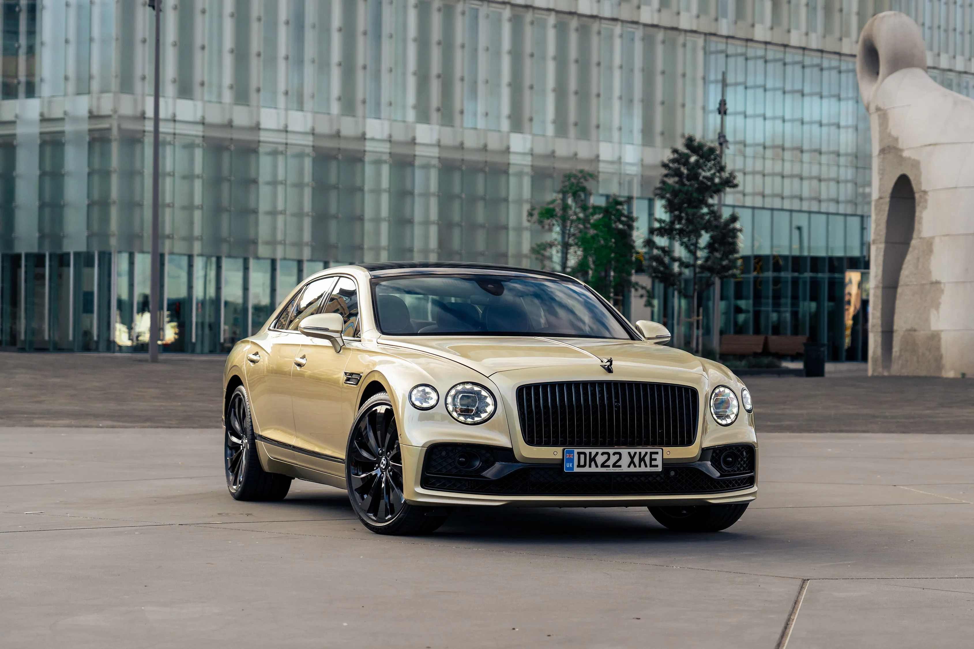 bentley flying spur hybrid 76