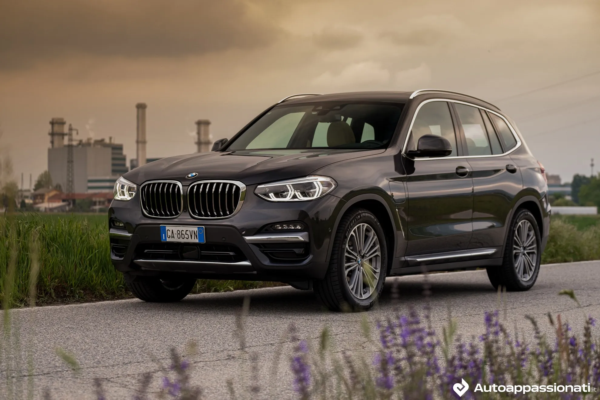 bmw x3 30e ibrida03
