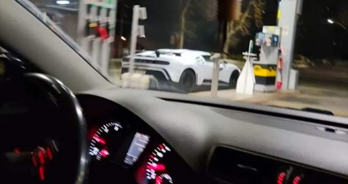 bugatti centodieci in puglia