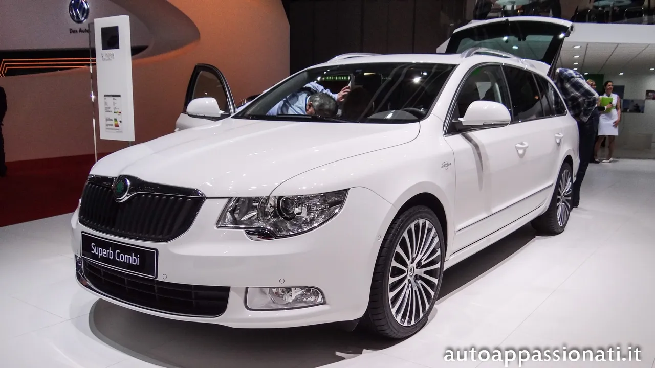 c5949b98a954ba20a6a6d17790280cde