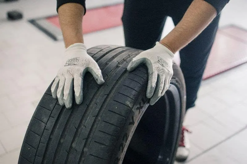 cambio pneumatici 2023