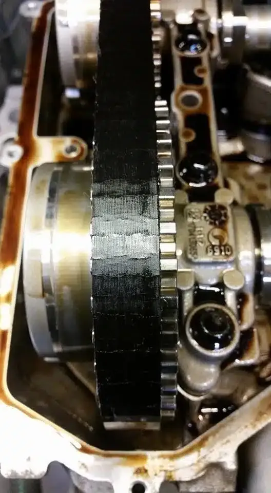 cinghia di distribuzione 12 puretech danneggiata