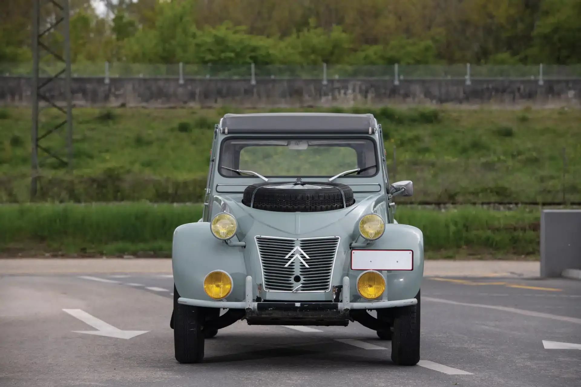 citroen 2cv 4 4 sahara 1