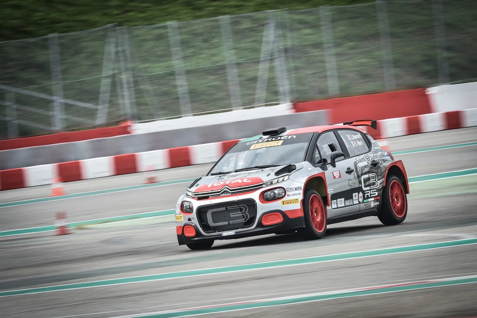 citroen c3 r5 al debutto al monza rally show 2019 1