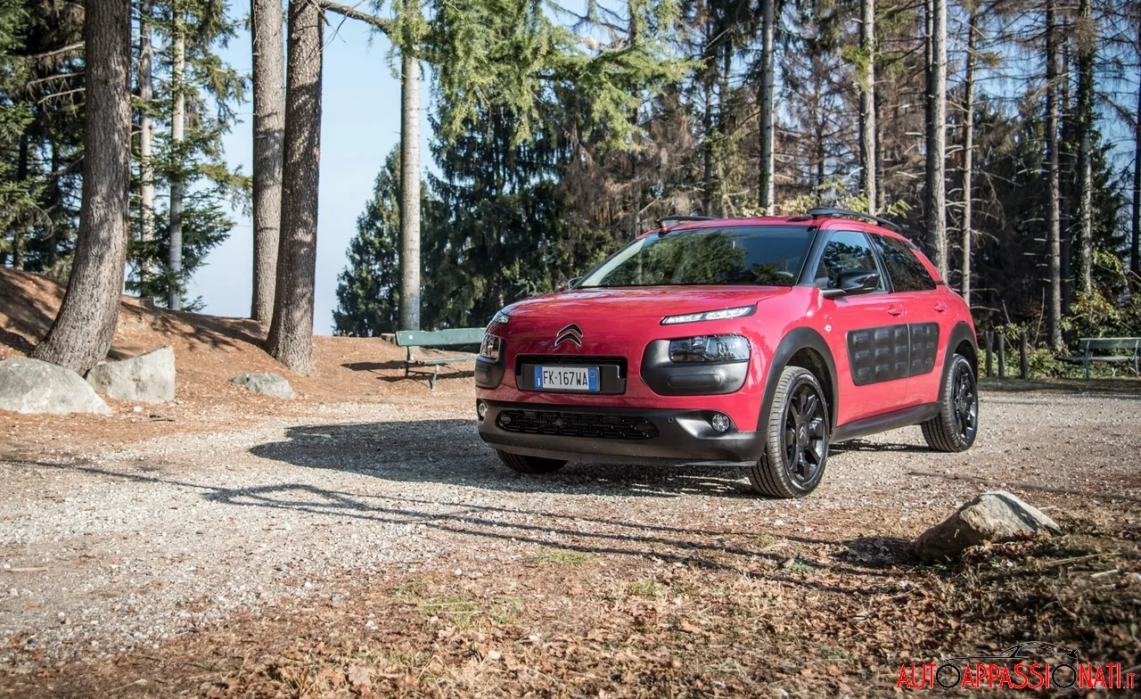 citroen c4 cactus eat6 copertina