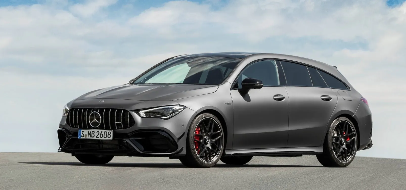 cla 45 shooting brake grigia