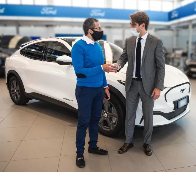 consegna mustang mach e