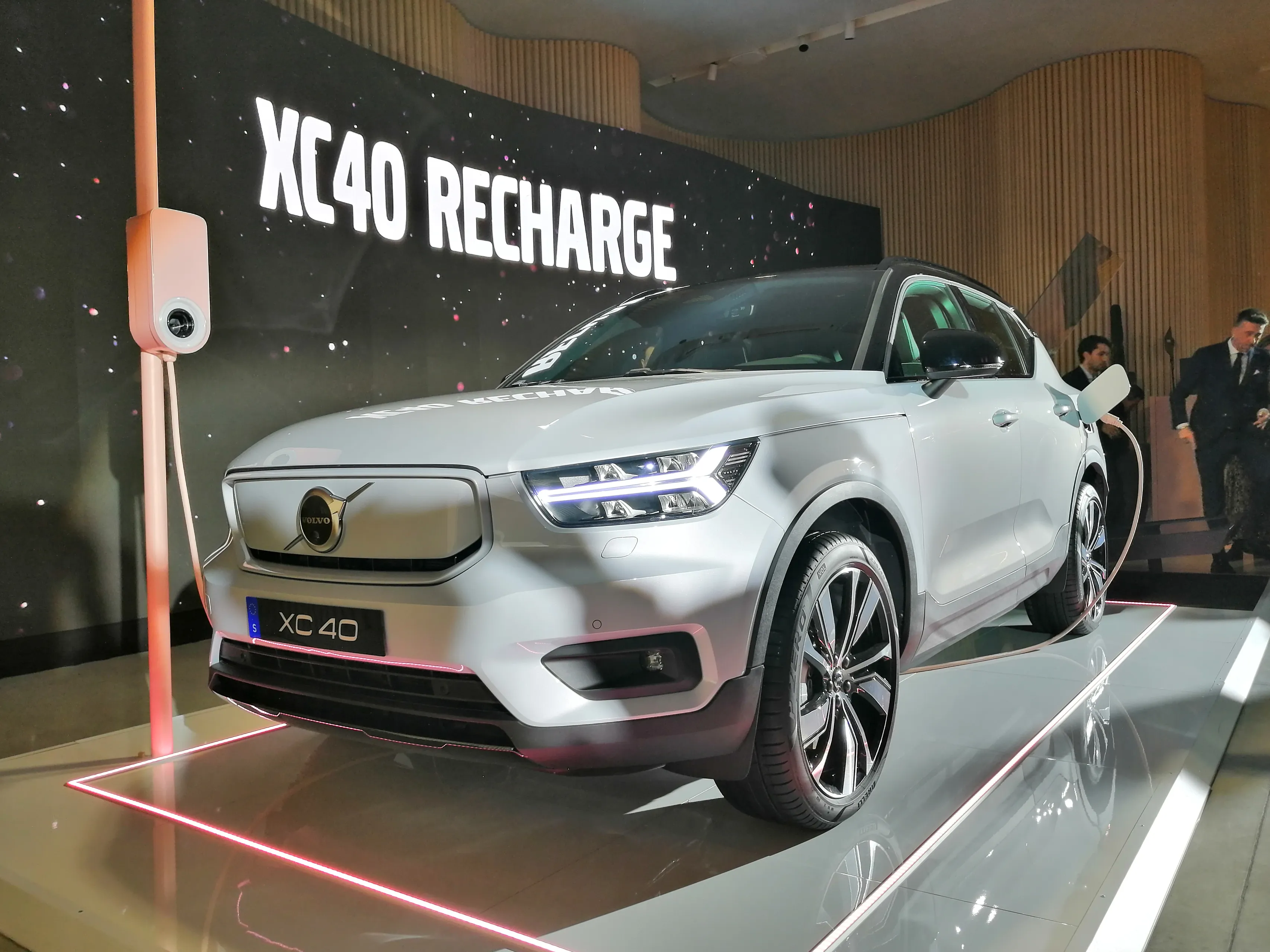 copertina xc40 recharge
