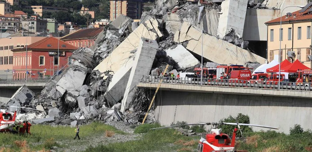 crollo ponte morandi a genova
