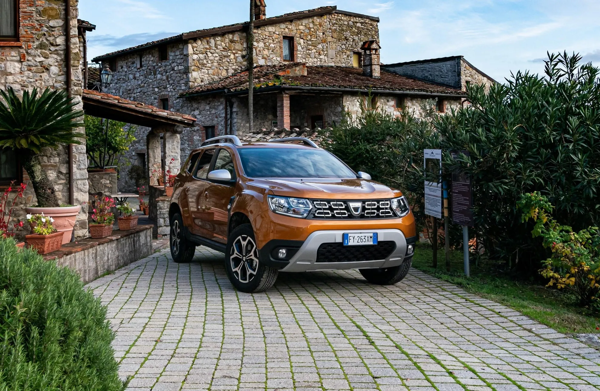 dacia duster tce 100 03