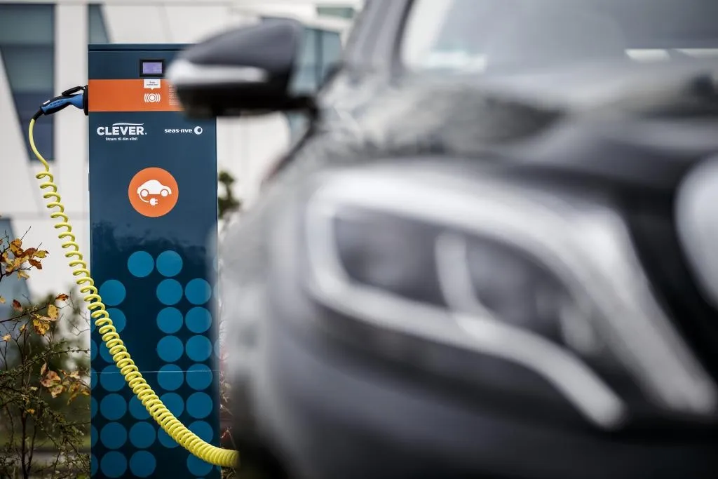 dfa5bd35ee353a18219b16bd4f1ed9c3