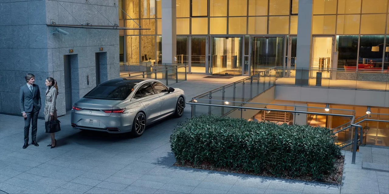 ds 9 e tense smart access