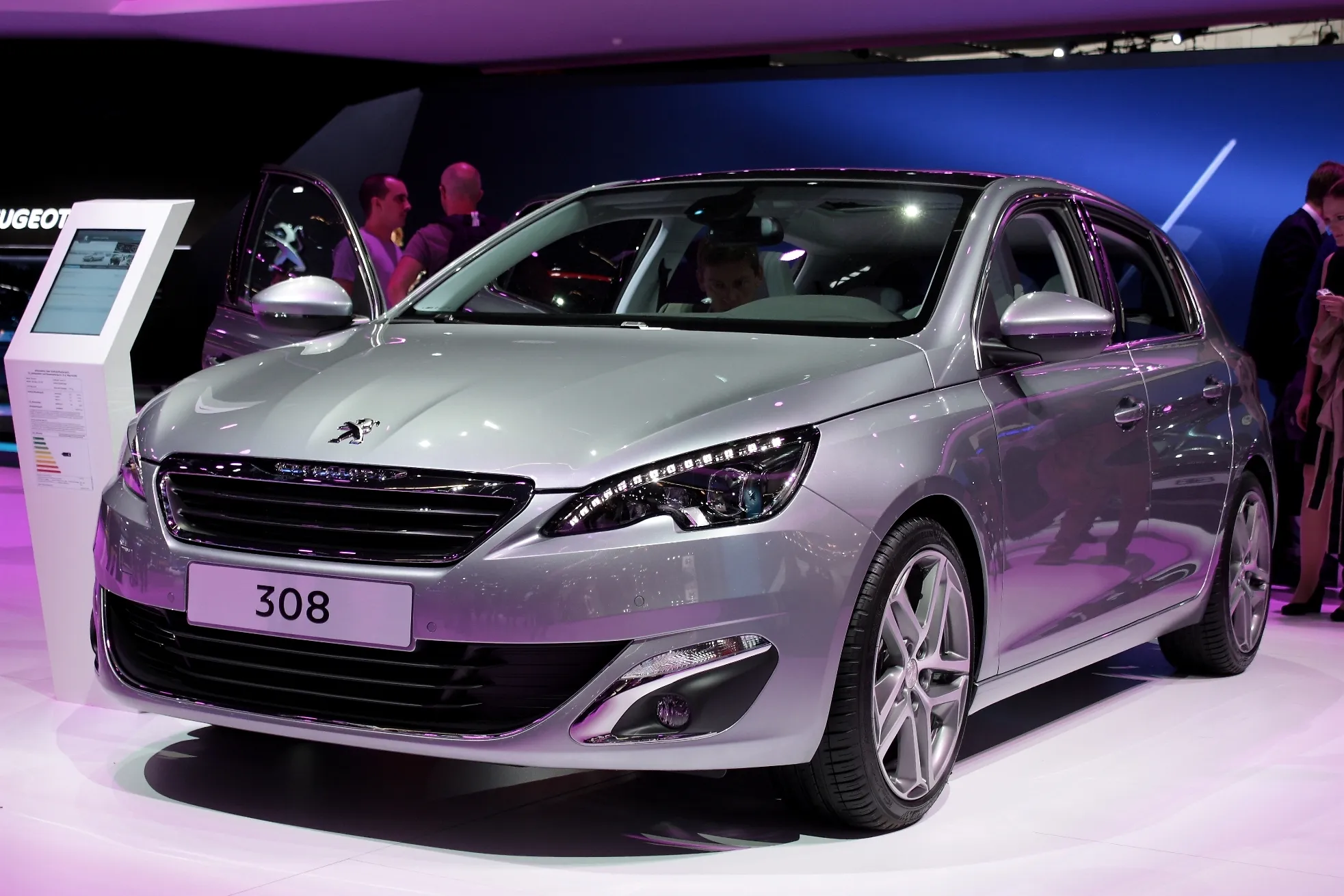 e9bc711e2c478c77d51fdbebd1ec5a17