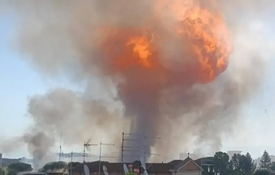 esplosione roma distributore