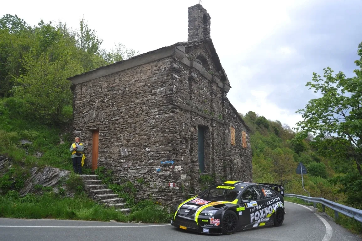 f2cd3ea2fa74205369dfcf9169ee1dae