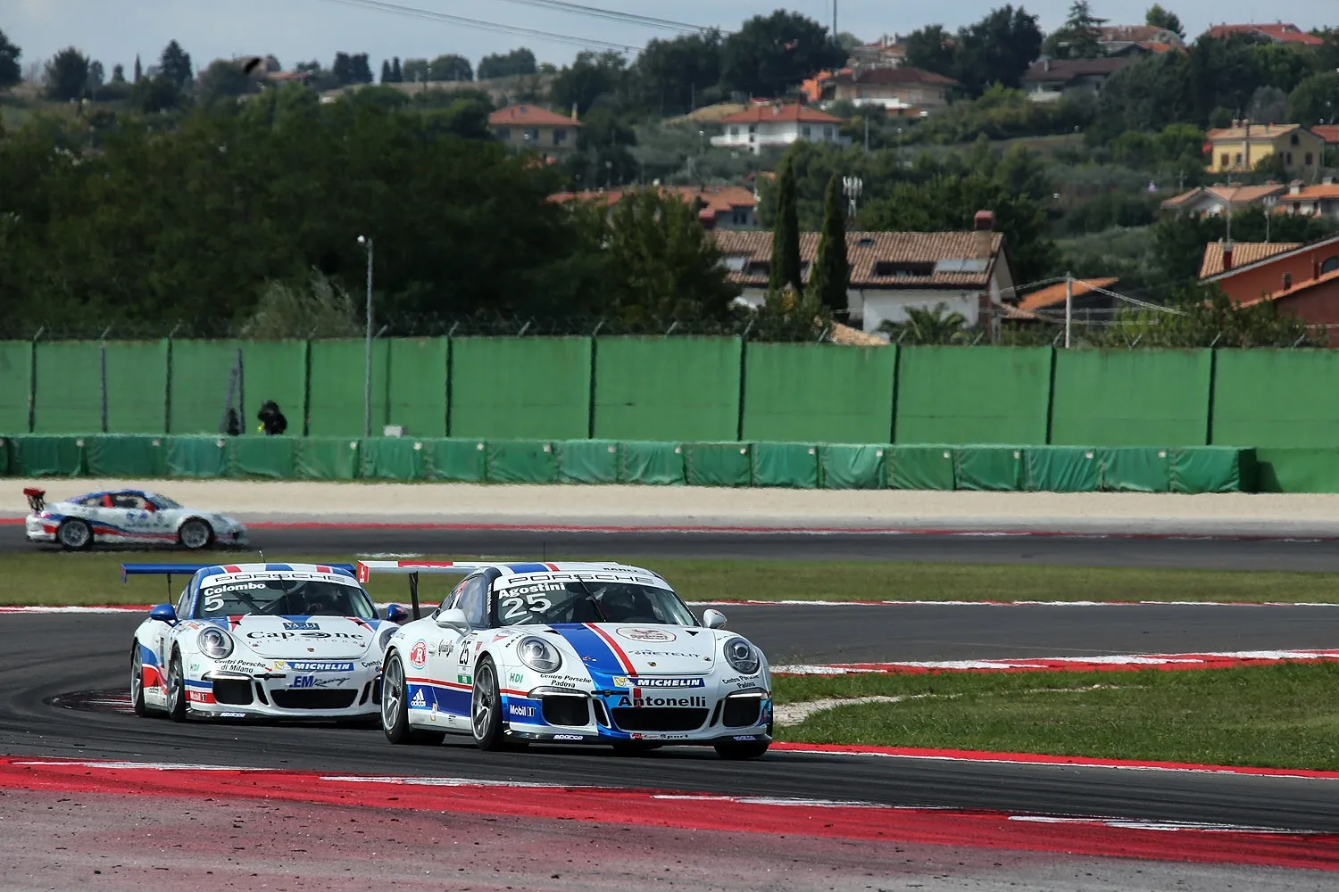 fa710098f4978096ec9633bcd16d843b