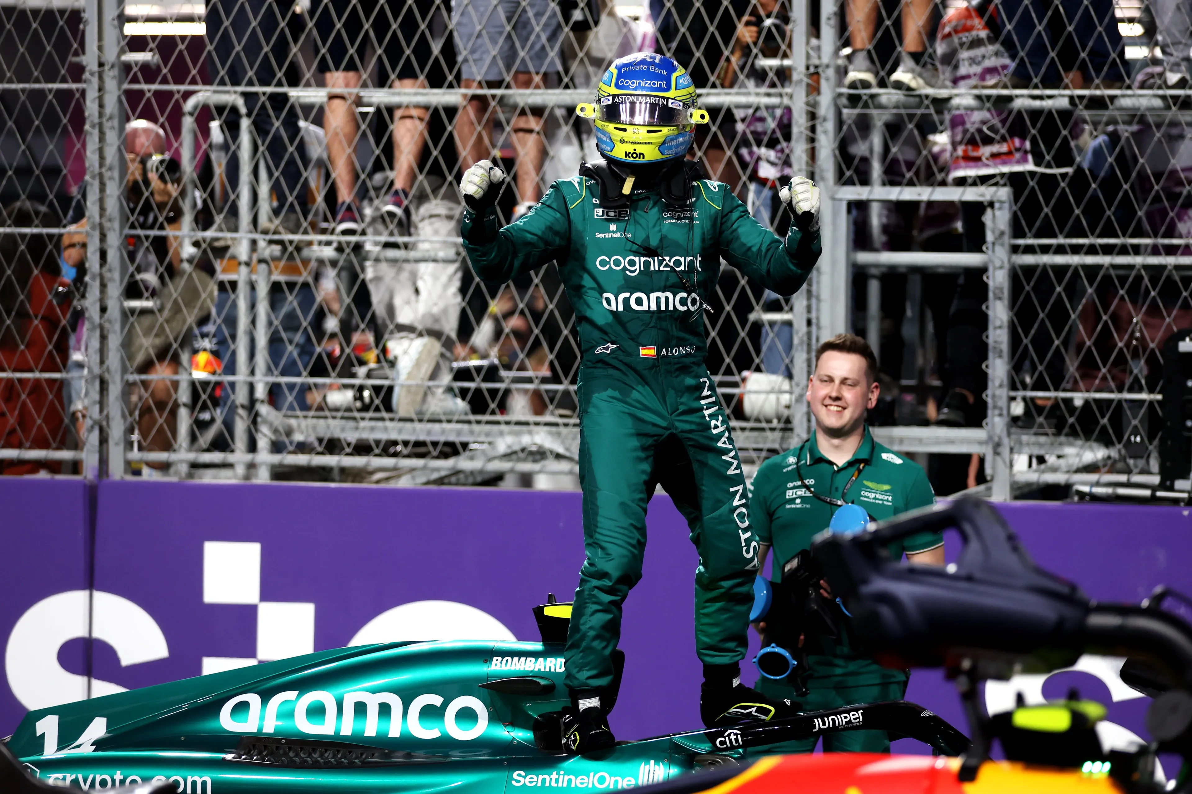 fernando alonso aston martin