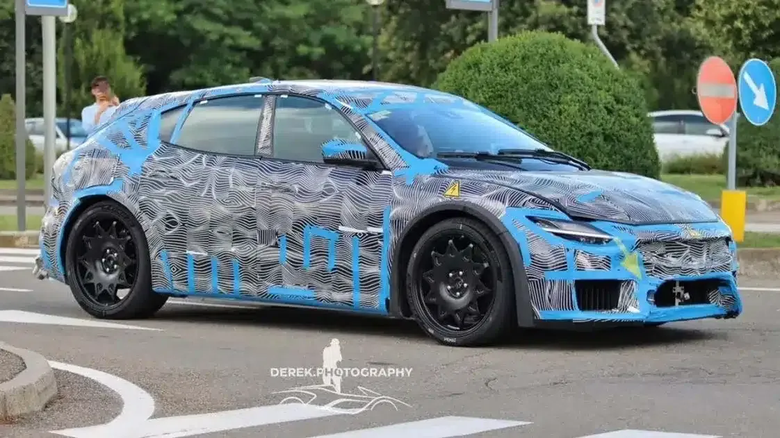 ferrari elettrica 2 1122x631 1