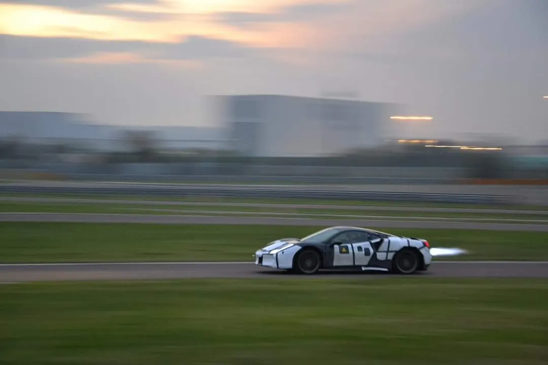 ferrari v8 2019 leaked