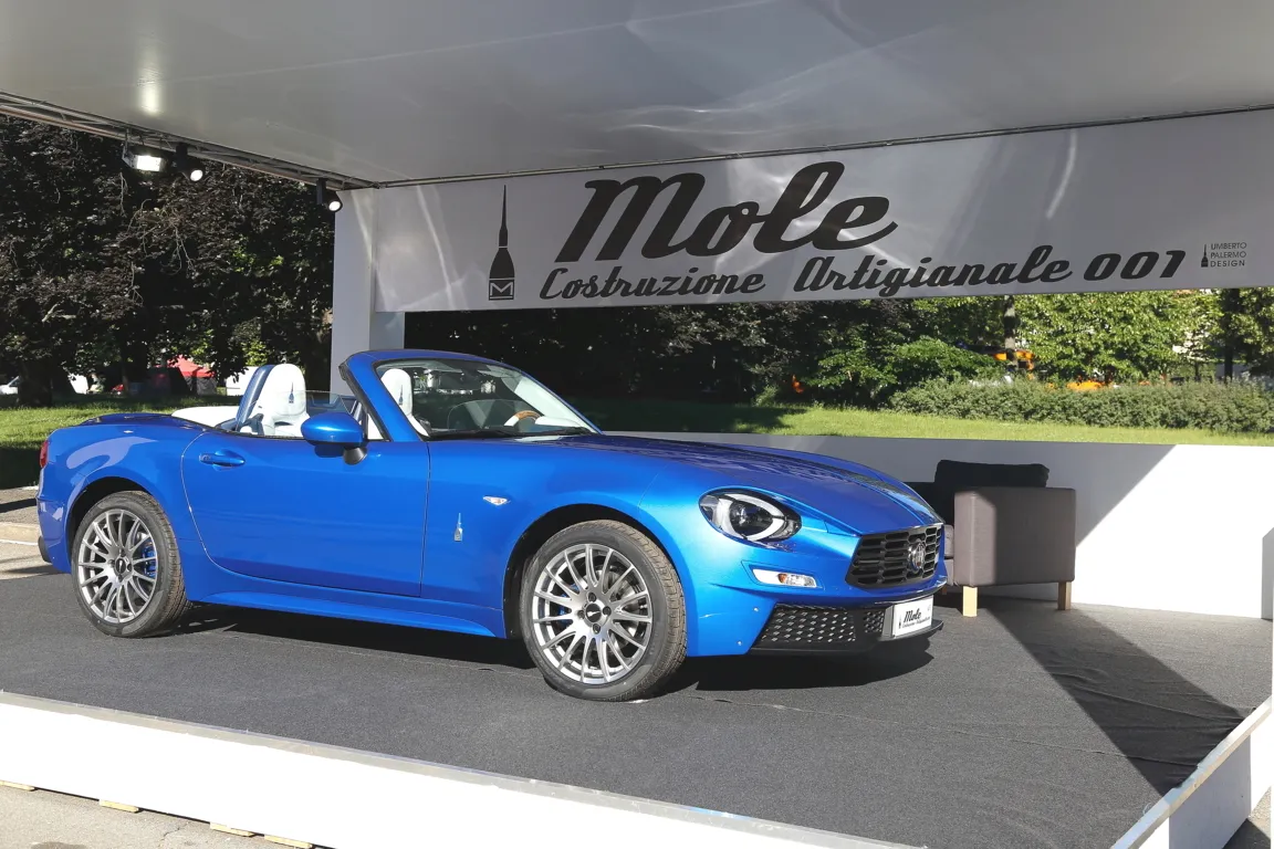 fiat 124 mole costruzione artigianale 001 al salone parco valentino
