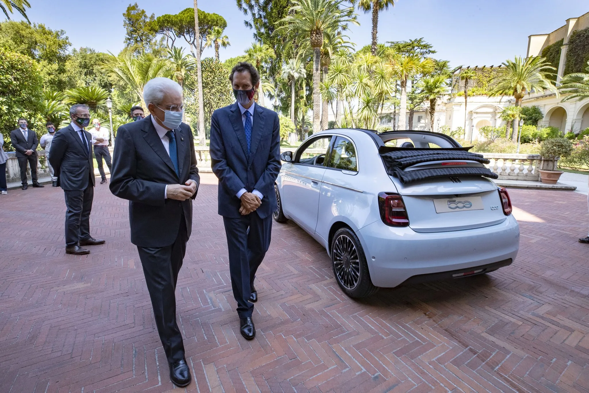 fiat 500 elettrica mattarella elkann