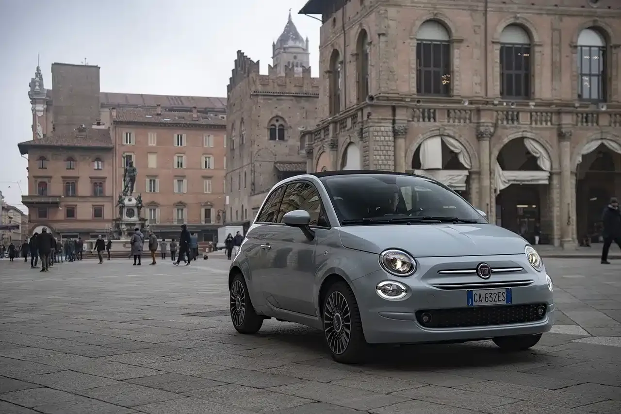 fiat 500 hybrid 2024