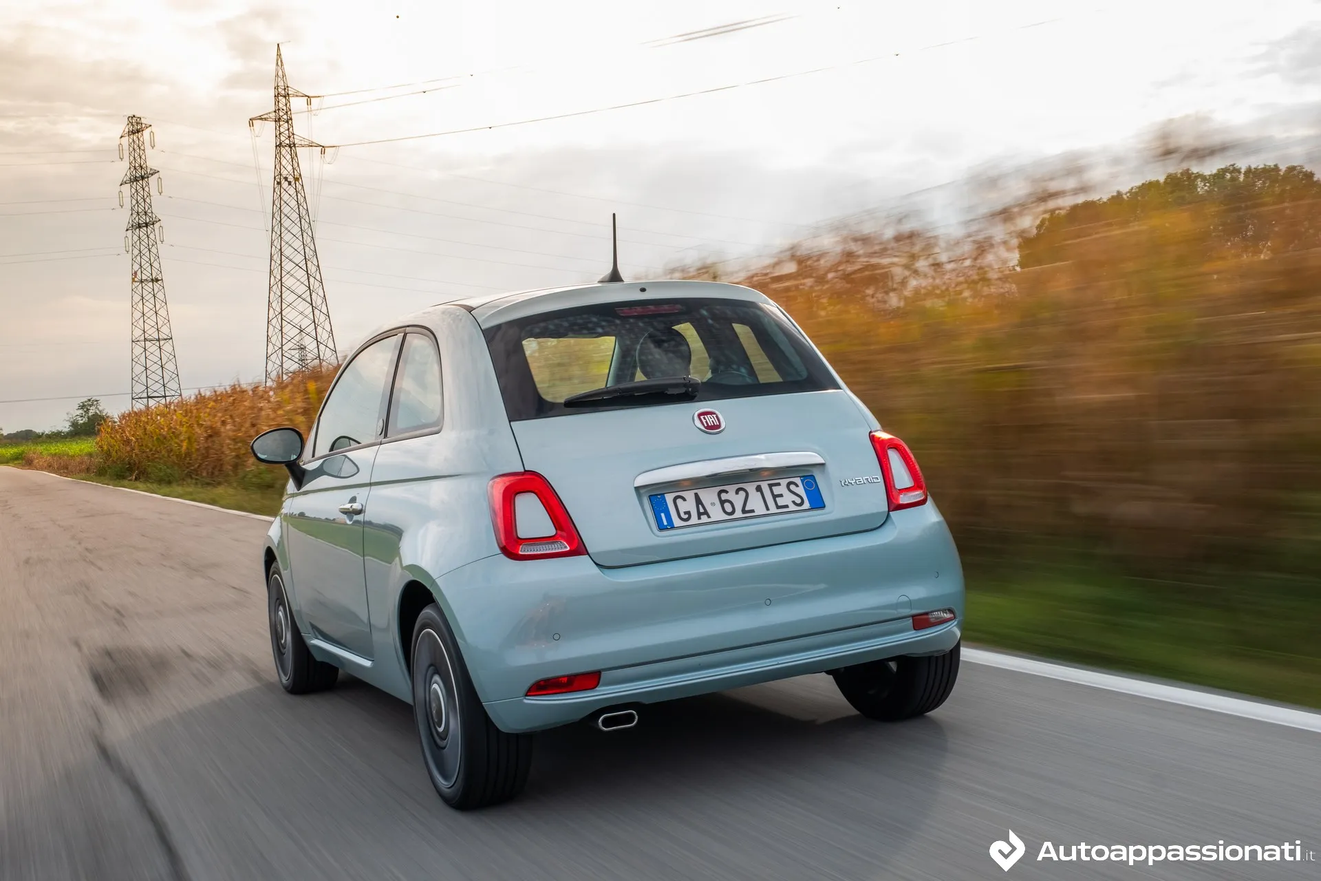 fiat 500 hybrid prova su strada