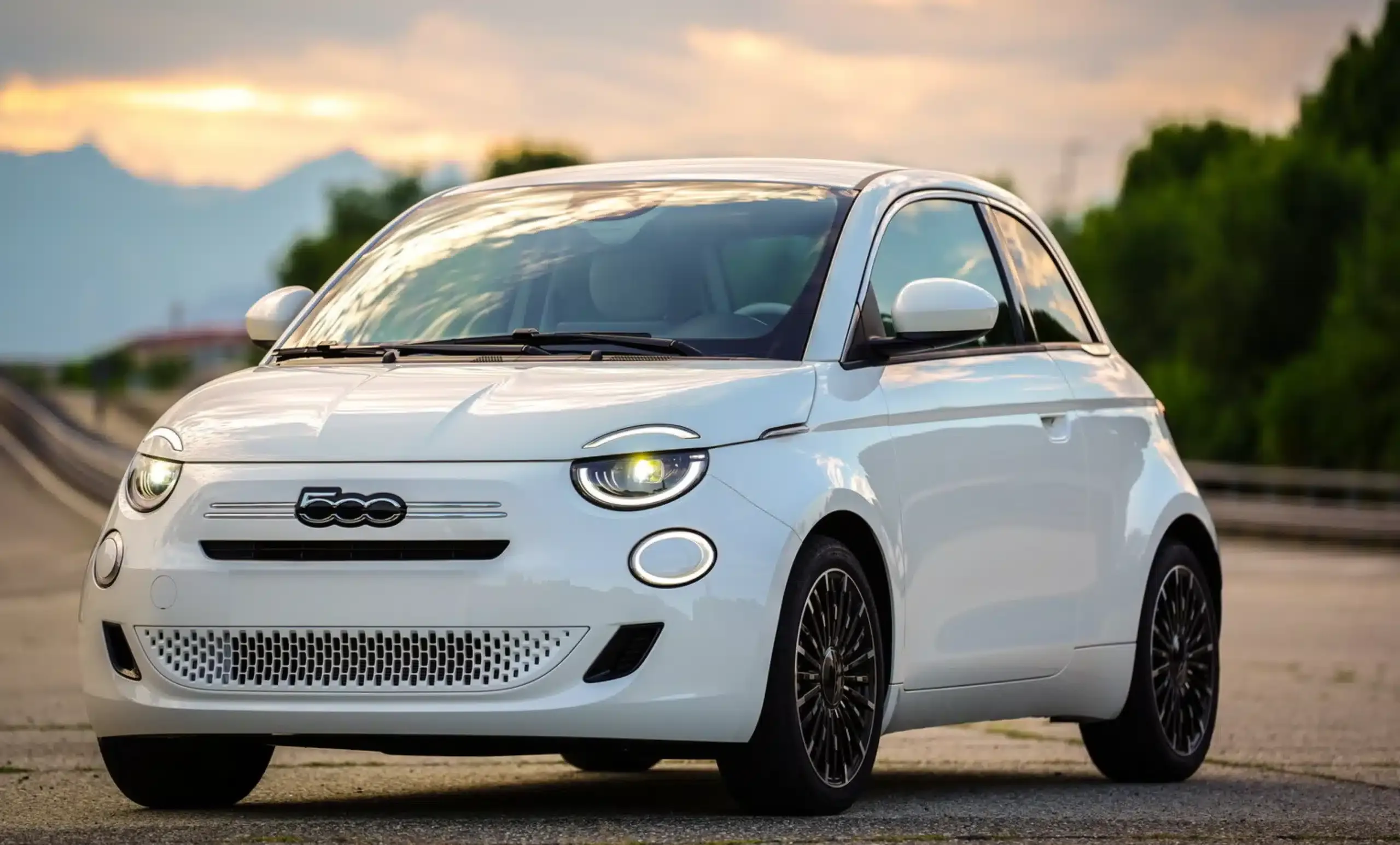fiat 500 ibrida 2 scaled