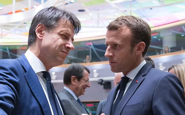 giuseppe conte e emmanuel macron