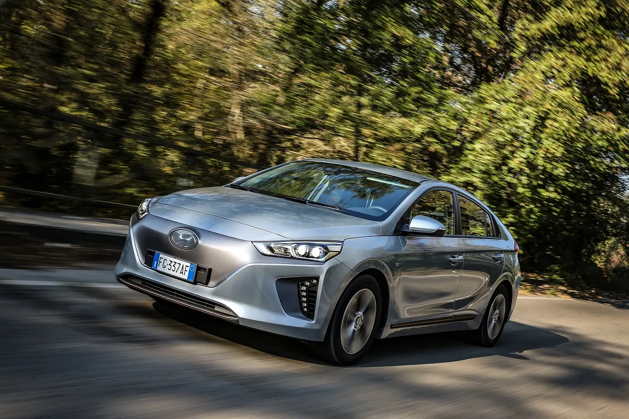 hyundai ioniq electric1