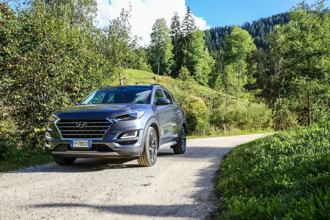 hyundai tucson 2