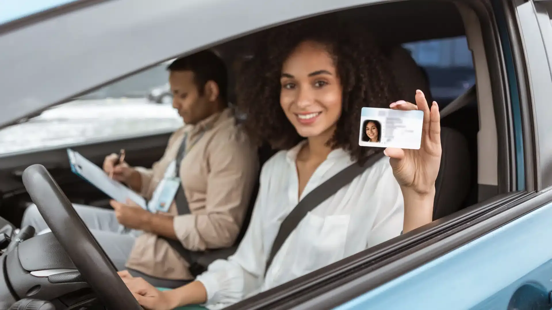 i documenti da avere in auto quali sono e come leggerli