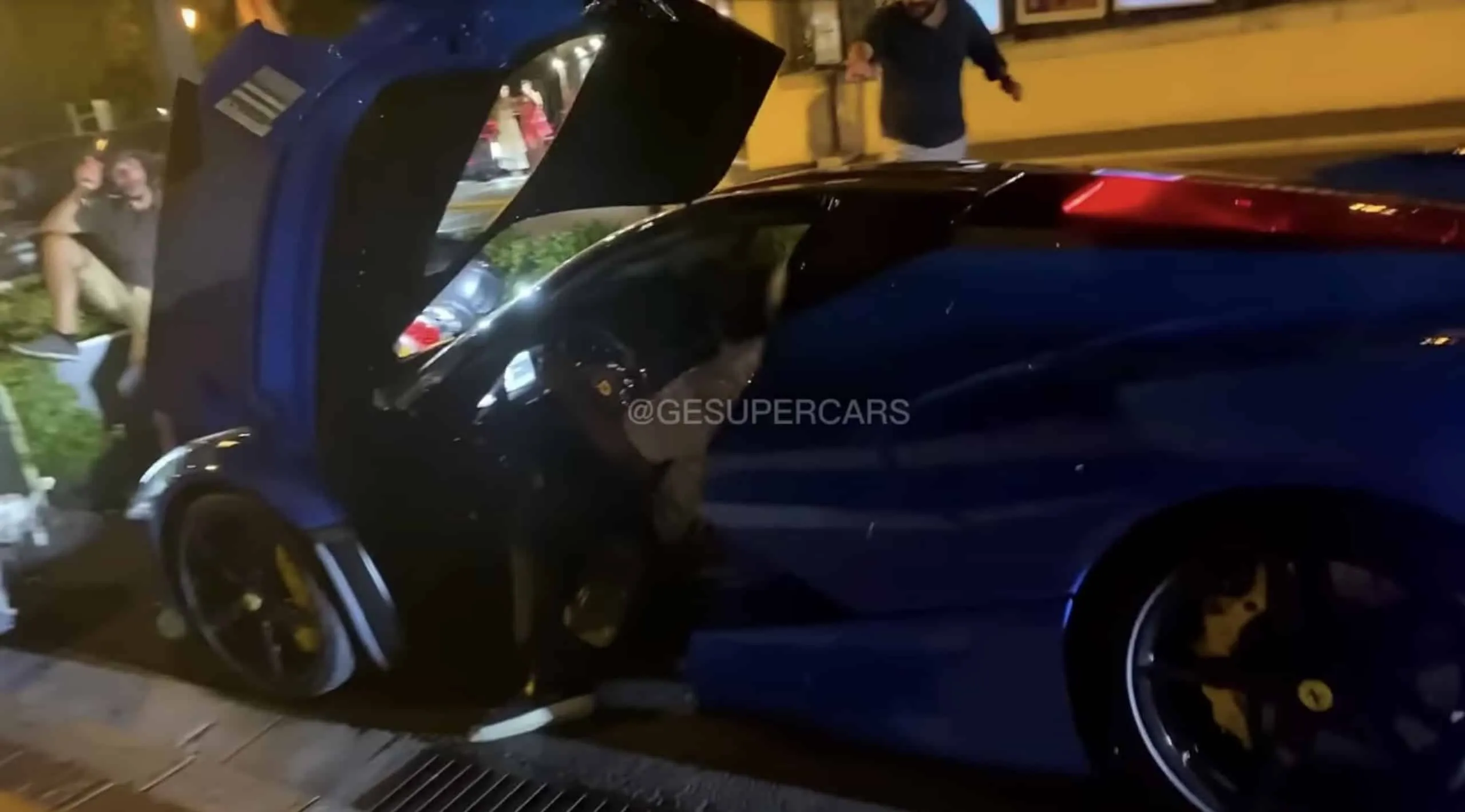 incidente ferrari laferrari monaco