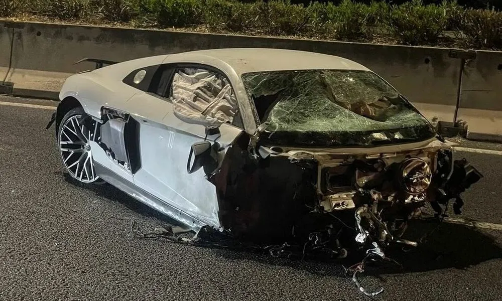 incidente roma audi r8