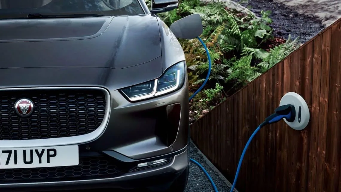 jaguar panthera elettriche 2025 1140x644 1