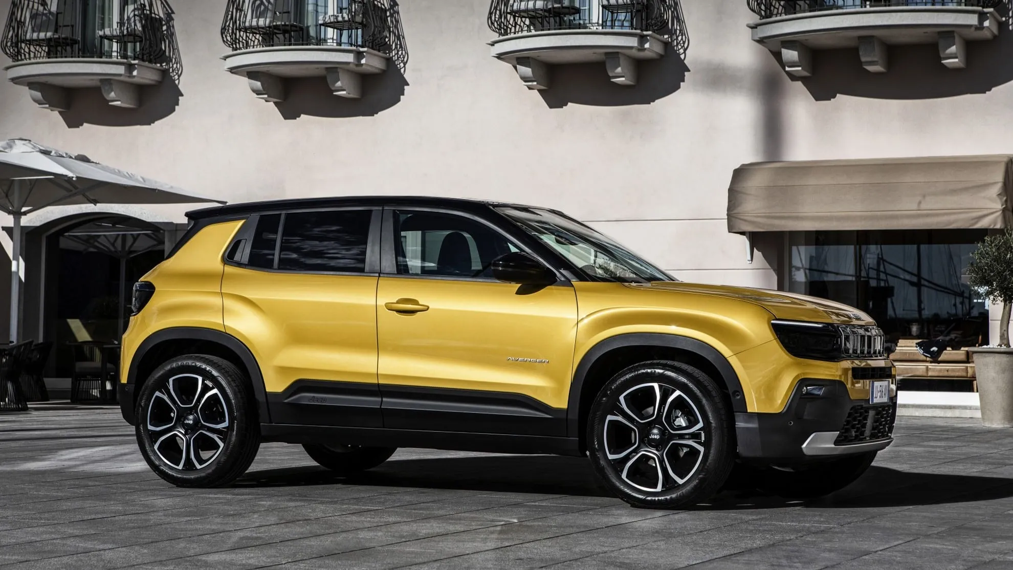 jeep avenger 1