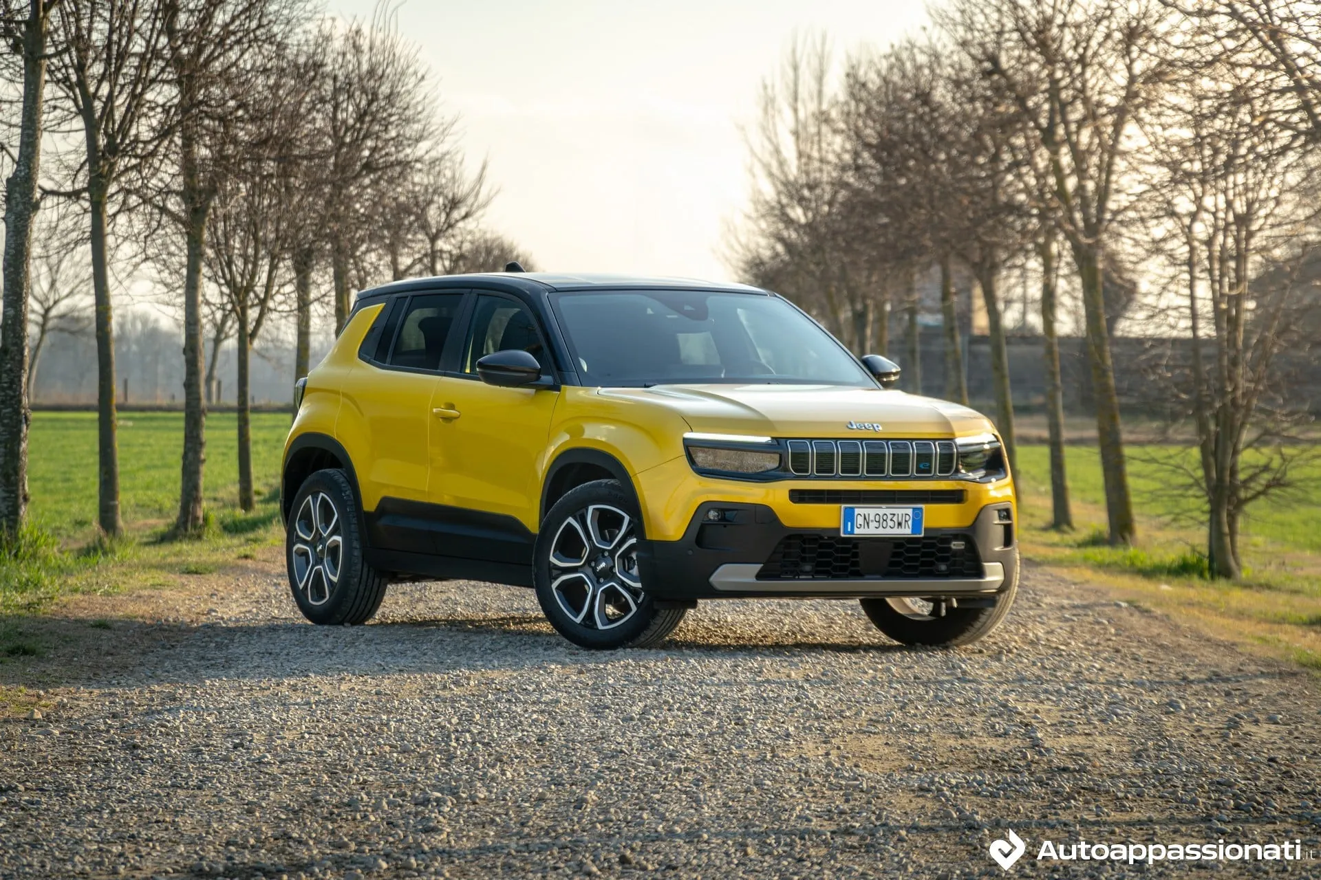 jeep avenger elettrica 2024