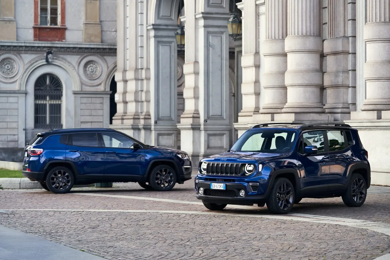 jeep renegade 4xe s jeep compass 4xe s