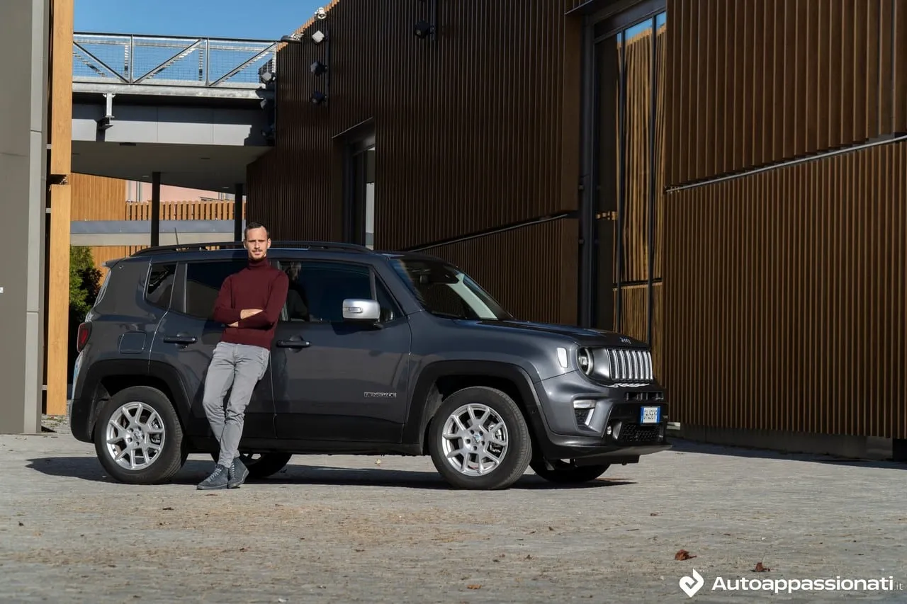 jeep renegade e hybrid 01