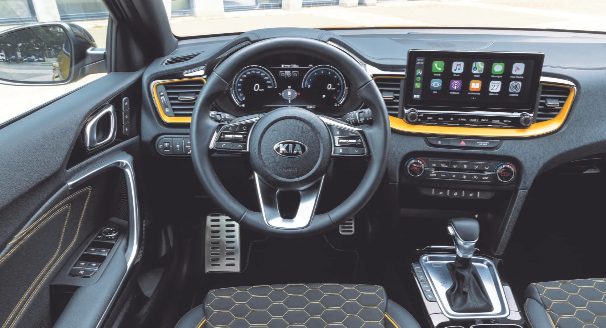 kia xceed interni 1