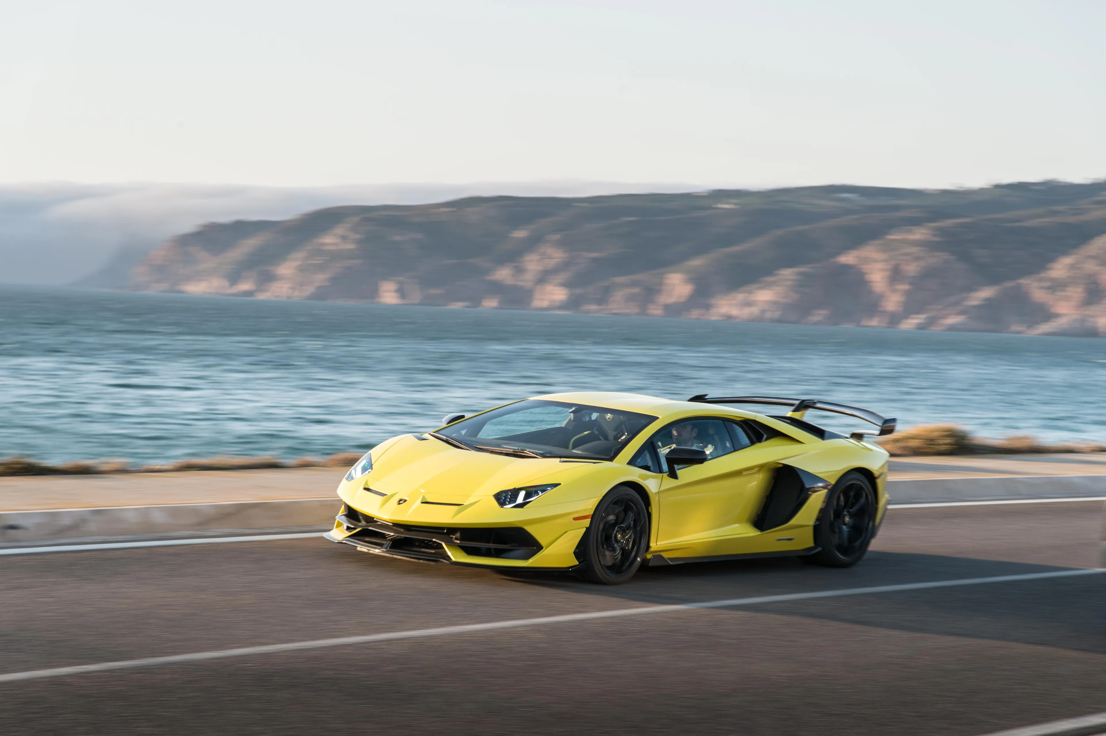 lamborghini aventador svj