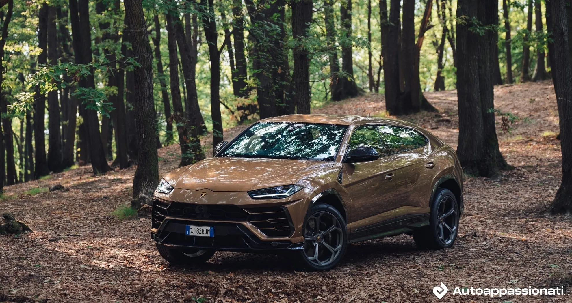 lamborghini urus 2022 07