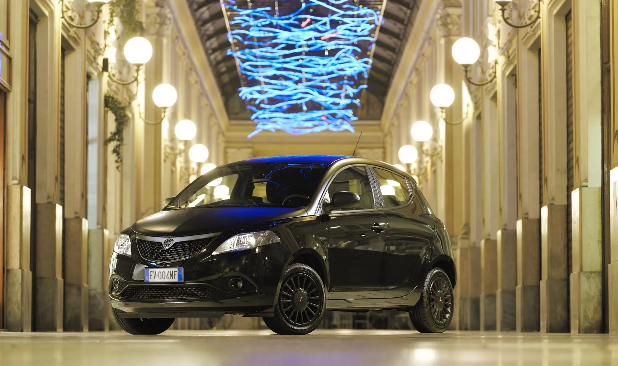 lancia ypsilon blacknoir 01 1